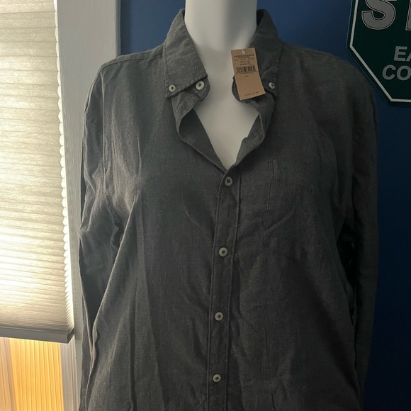 American Eagle Men’s Grey Button Down Shirt - Picture 1 of 2